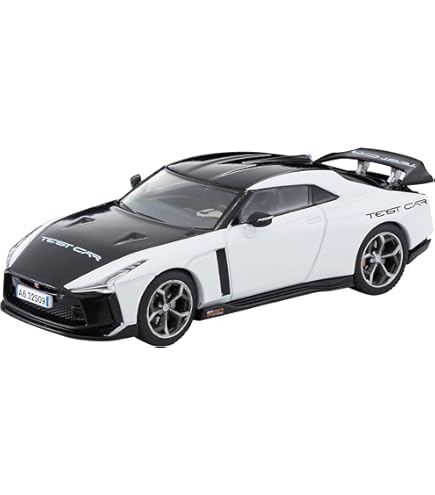 日産 GT-R 50 by Italdesign 1/18 ホワイト 1/18 GT Spirit Nissan GT-R 50 GTR Test Car White and Black